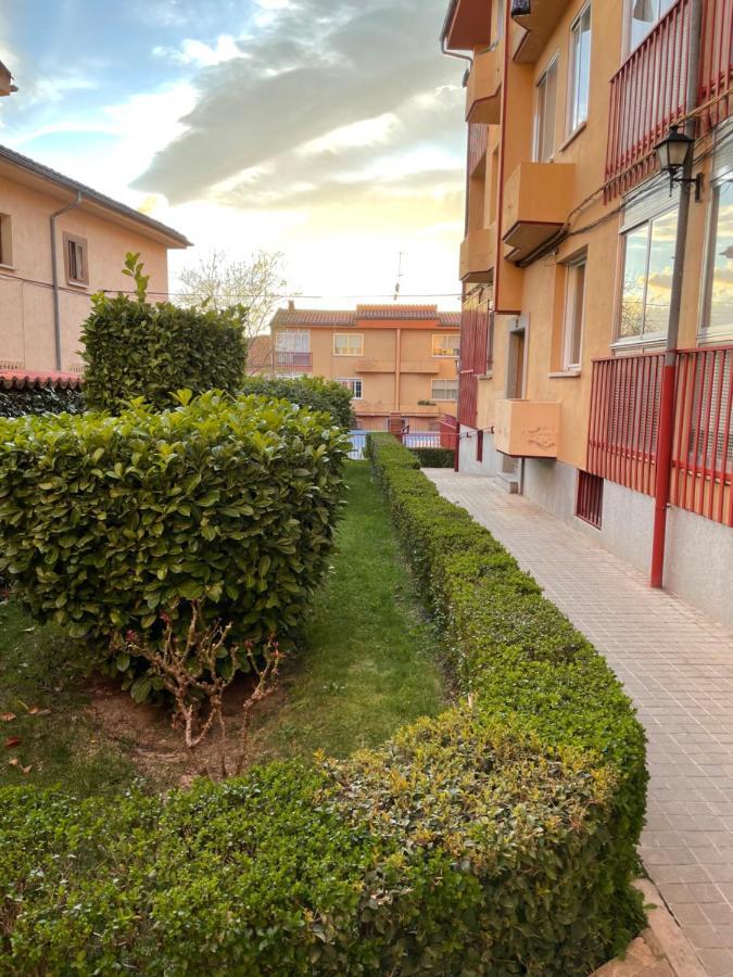 Apartamento Turistico Avila Vut Exteriér fotografie
