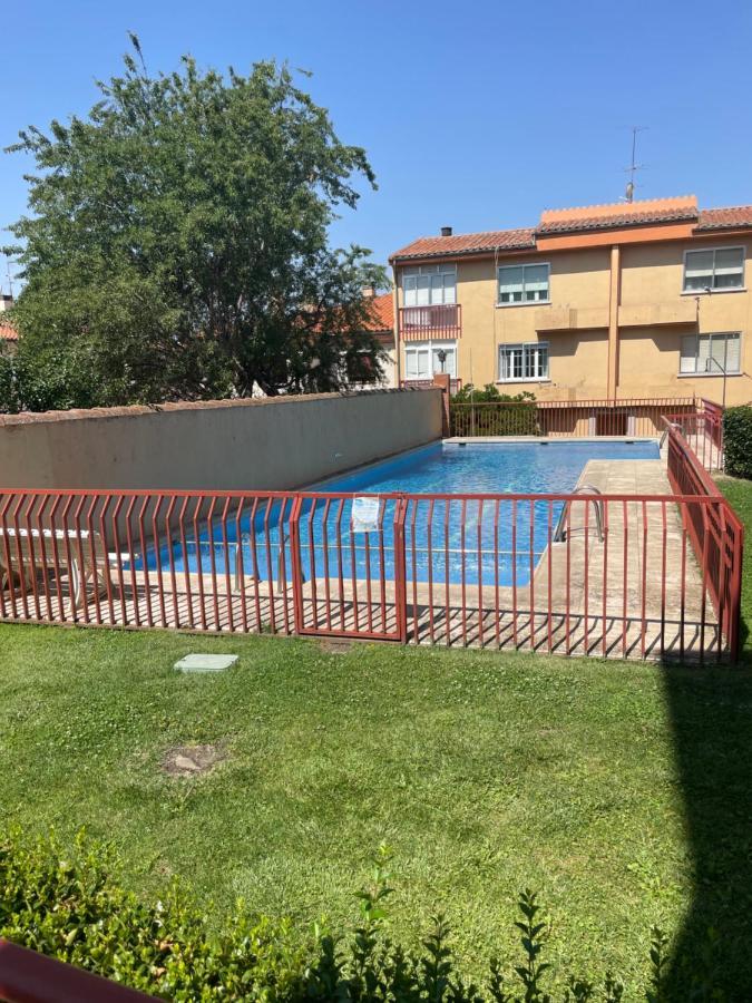 Apartamento Turistico Avila Vut Exteriér fotografie